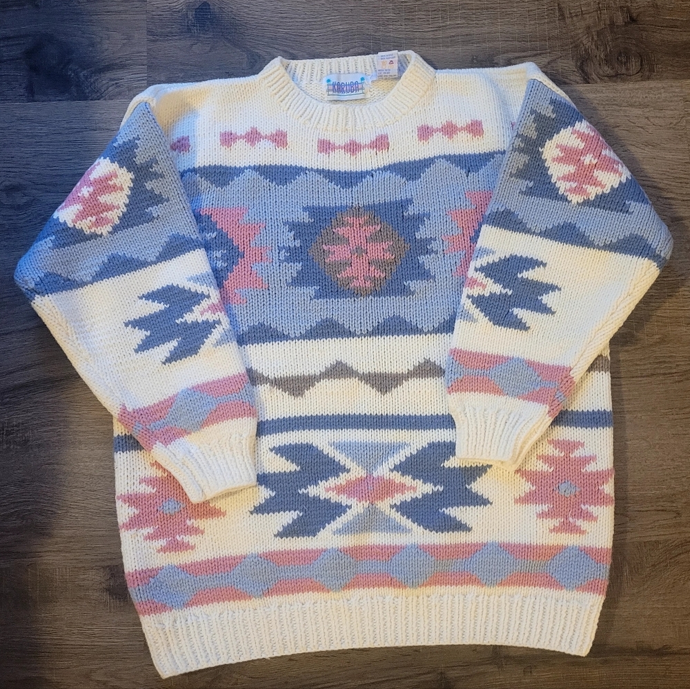 Women’s Cream Aztec Pattern Crewneck Sweater - Unbranded